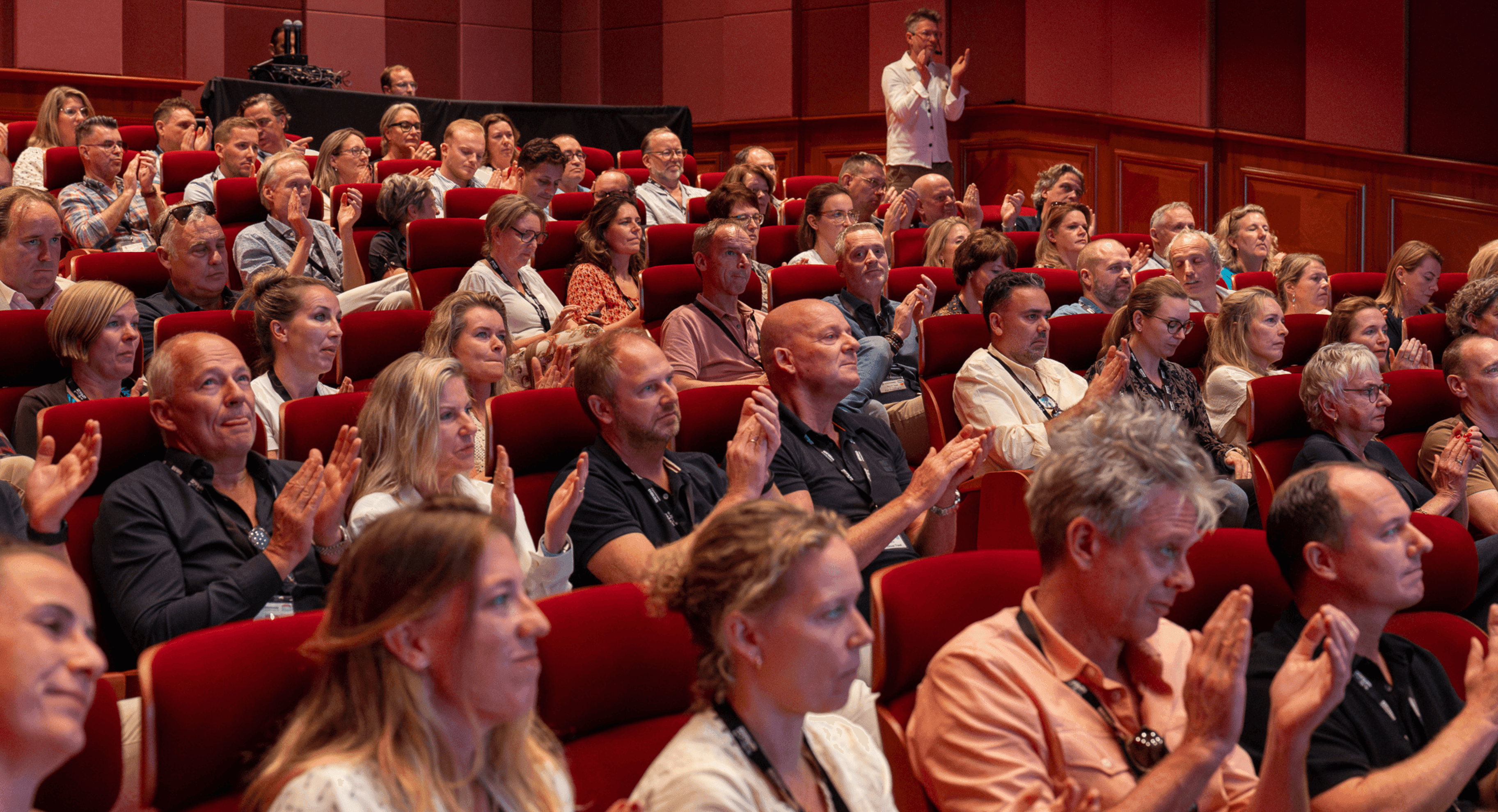 Header nieuwsbericht overleg.png